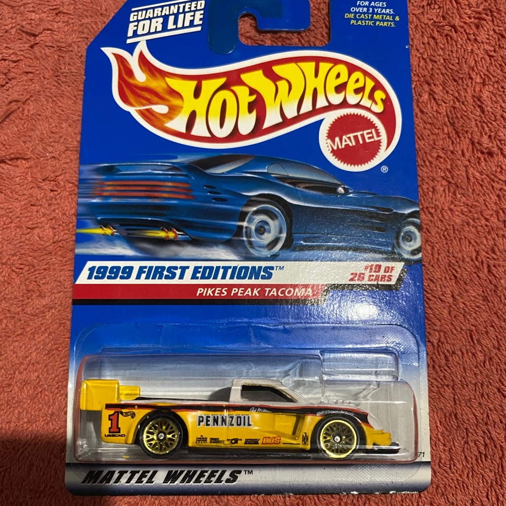Hot Wheels Pikes Peak Tacoma